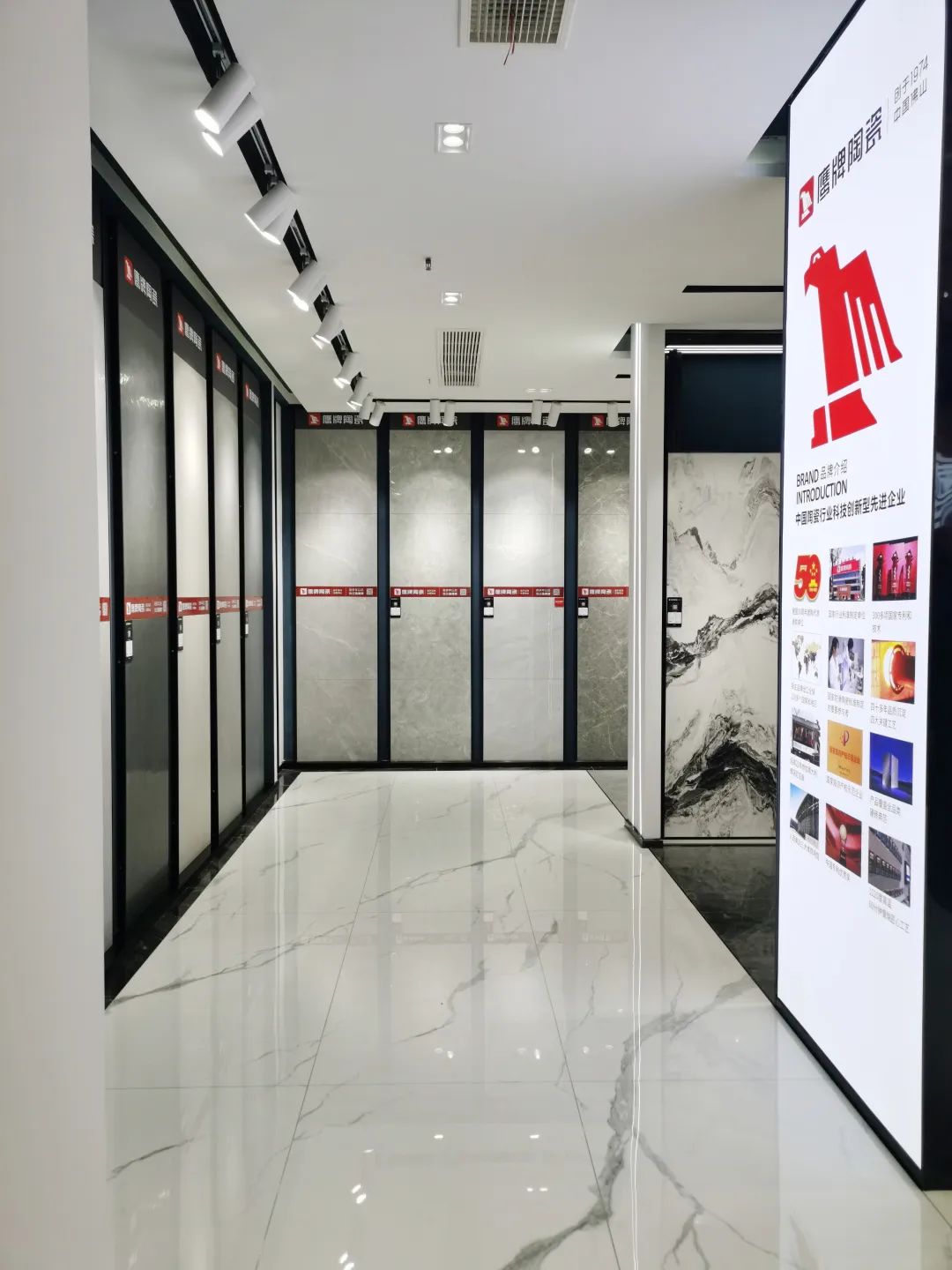 新店鑒賞｜四川南充鷹牌陶瓷旗艦店，詮釋家居空間美學(xué)(圖17)