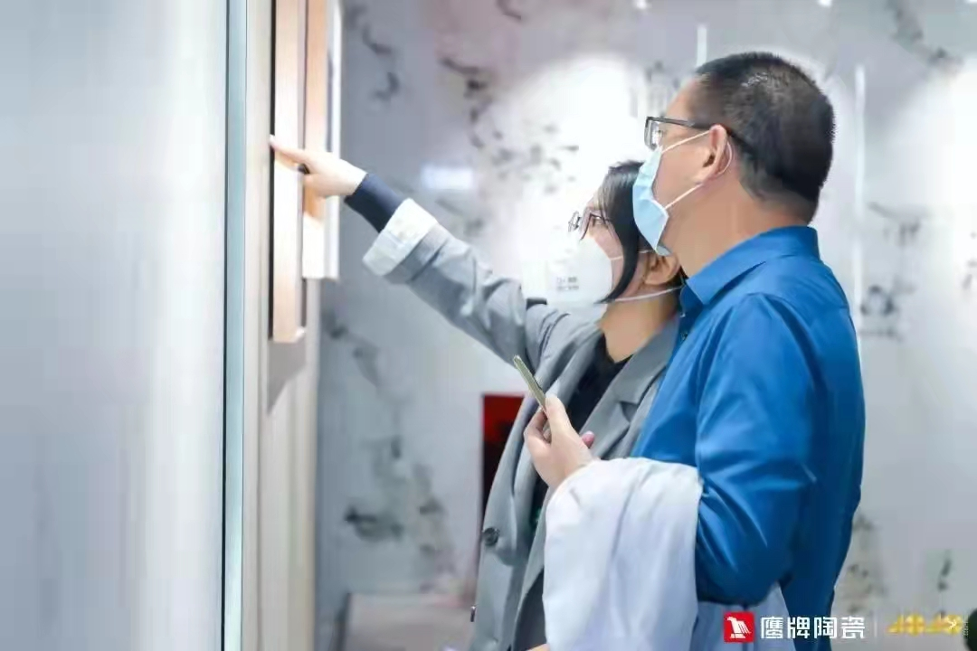 十余天鎖定211城！陶業(yè)新一輪招商大戰(zhàn)掀起，為什么他們都選擇鷹牌？(圖10)