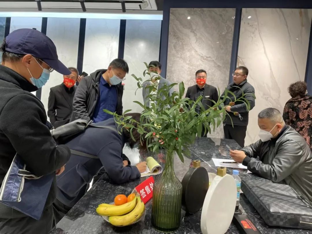 勢不可擋，鷹牌陶瓷終端布局再提速，石家莊1000㎡旗艦店盛大開業(yè)！(圖4)