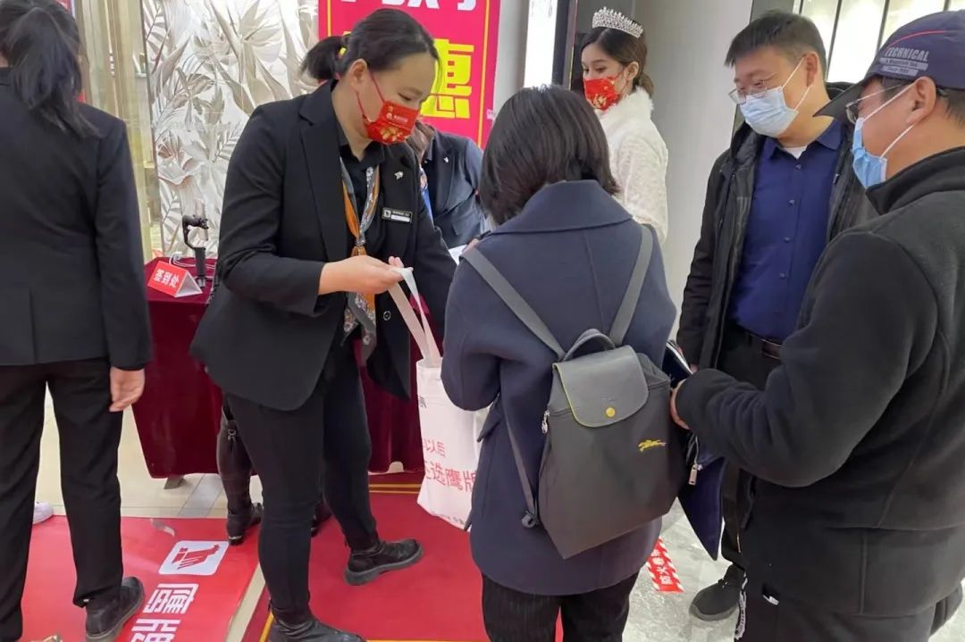 勢不可擋，鷹牌陶瓷終端布局再提速，石家莊1000㎡旗艦店盛大開業(yè)！(圖8)