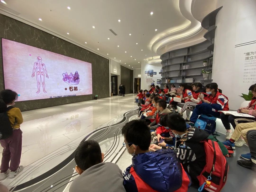 爭做未來接班人——2022佛山傳媒集團職工子女冬令營走進鷹牌！(圖14)