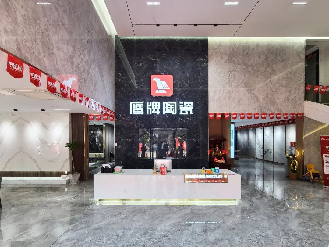 晉江鷹牌旗艦店｜緊跟時(shí)代步伐，以品牌力量制勝市場(chǎng)!(圖2)