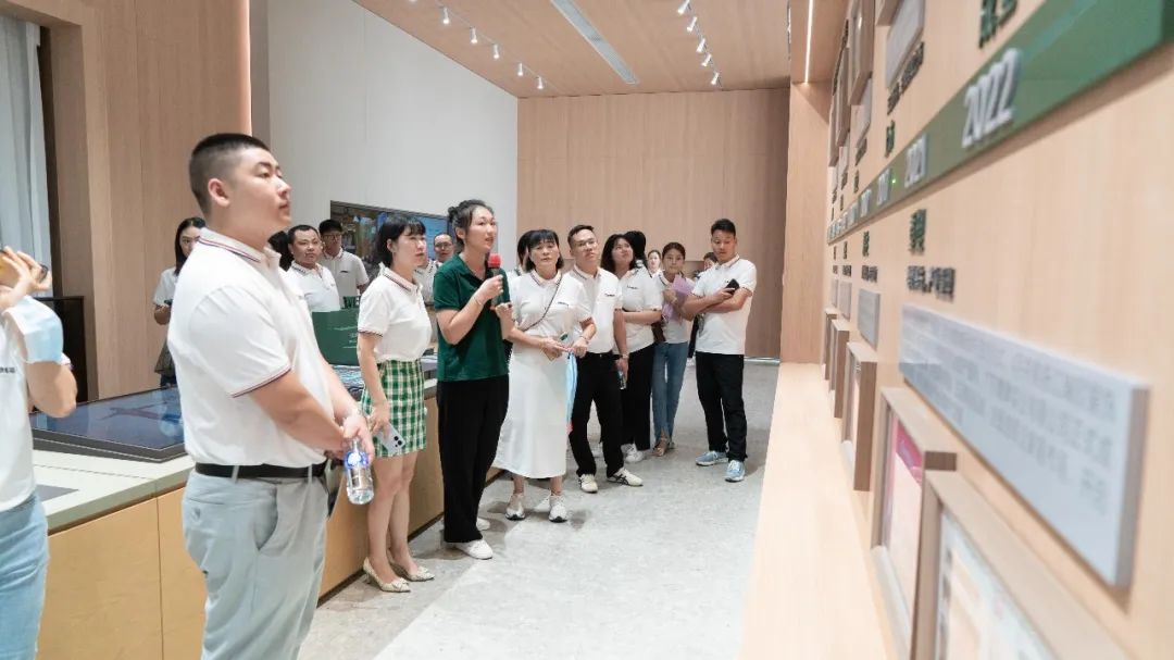 落地新戰(zhàn)略，實(shí)踐新模式，決戰(zhàn)新未來 ｜ 2022鷹牌墻地專家全國店長培訓(xùn)圓滿收官！(圖10)