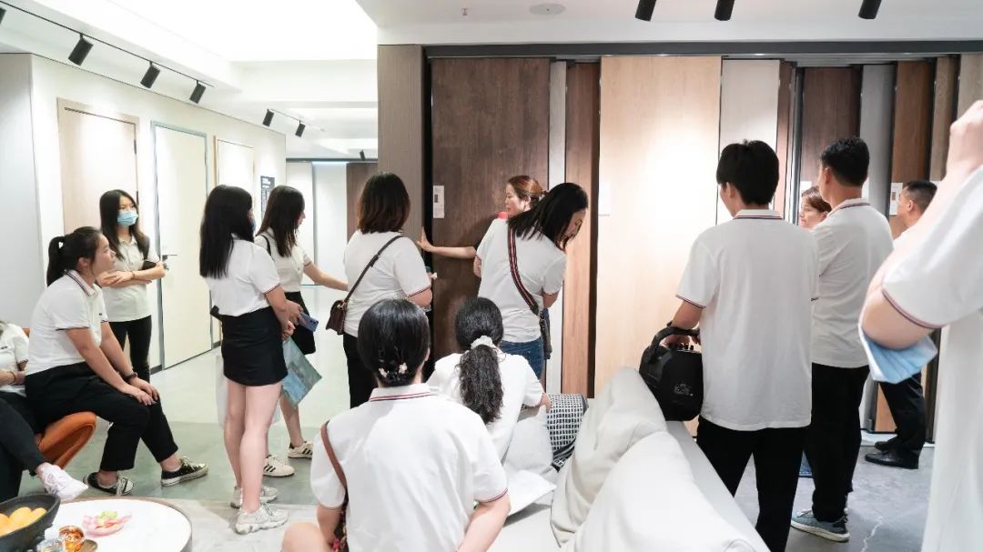 落地新戰(zhàn)略，實(shí)踐新模式，決戰(zhàn)新未來 ｜ 2022鷹牌墻地專家全國店長培訓(xùn)圓滿收官！(圖8)