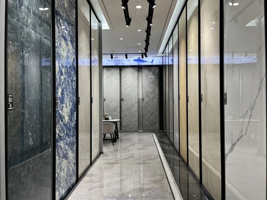 鷹牌墻地專家店｜廣西?南寧——以全新面貌華麗綻放，演繹現(xiàn)代時尚輕奢格調(diào)(圖15)