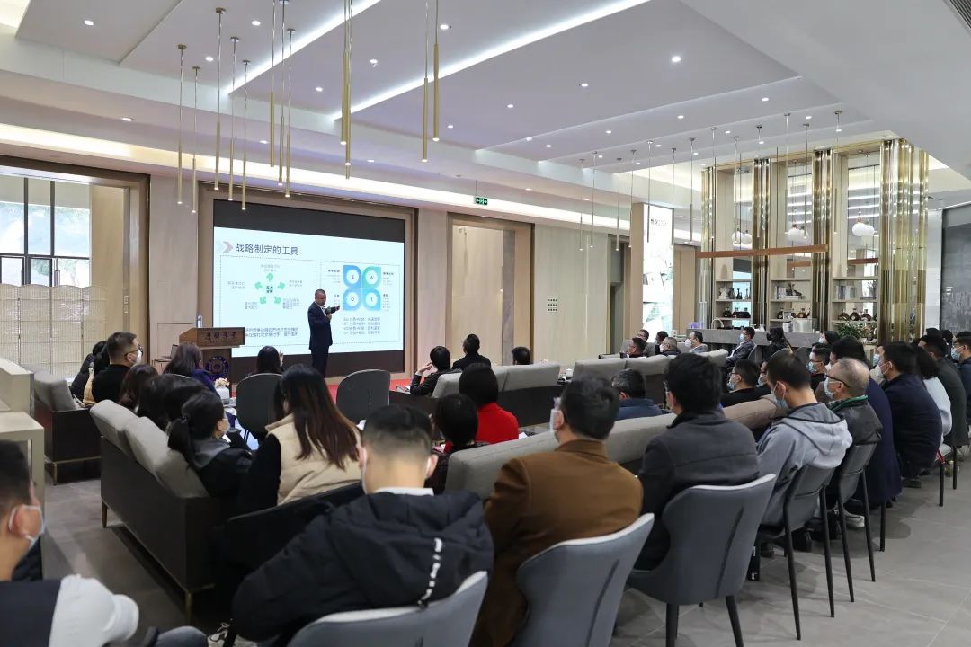 凝心聚力，深耕創(chuàng)變｜2023鷹牌集團(tuán)戰(zhàn)略規(guī)劃會(huì)議圓滿舉行！(圖4)