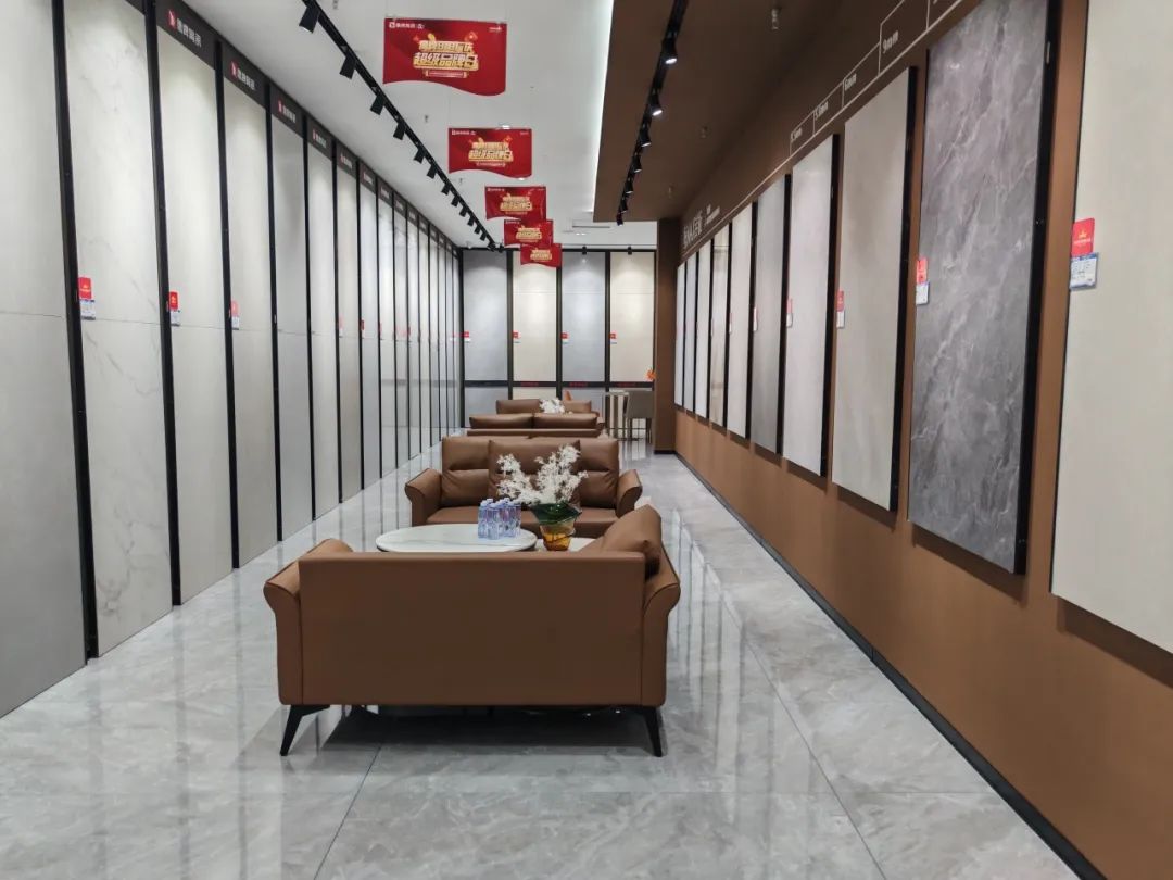 鷹牌50周年 門店風采｜河南駐馬店鷹牌旗艦店，讓雅致成為生活的底色(圖15)
